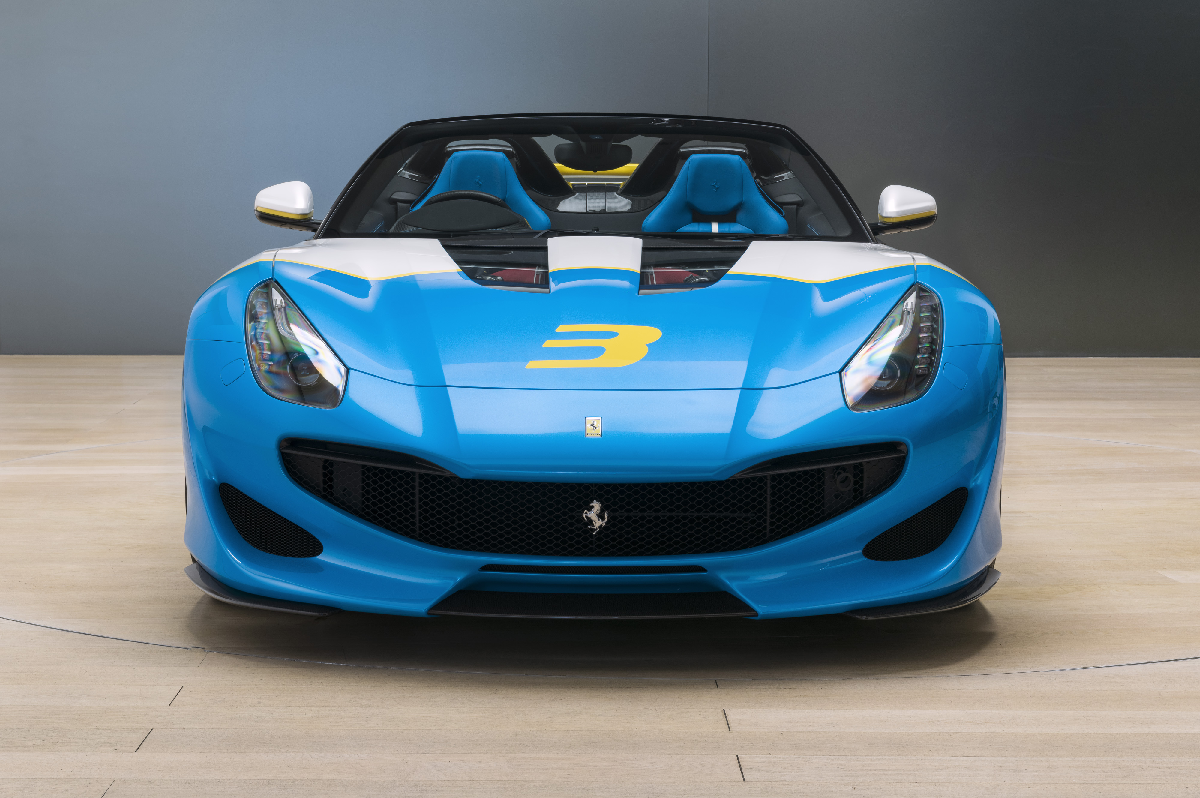 Ferrari_SP3JC_5